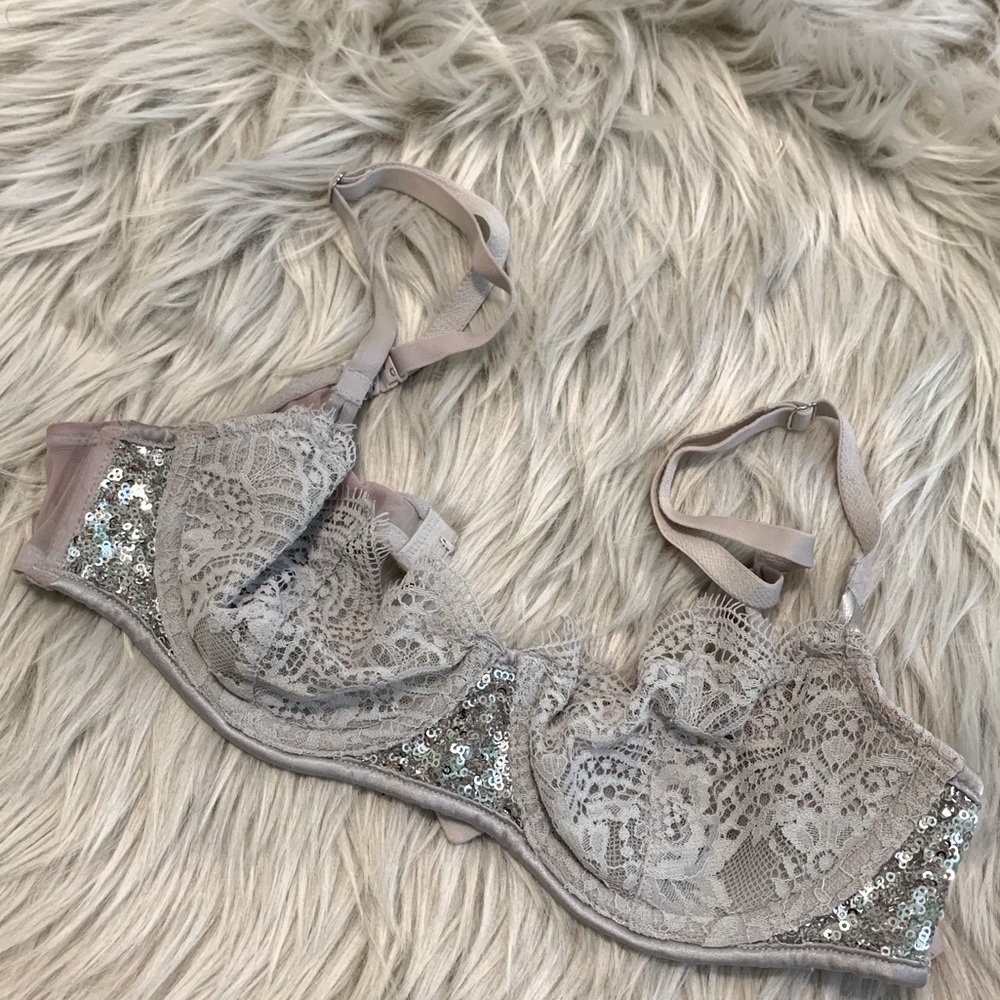 Victoria’s Secret Wicked Sequin Unlined Uplift Bra